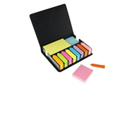 Set Post-it de PU Negro
CÓDIGO: CCN13 	
Memo Set de PU negro con Post-it y banderitas adhesivas. Incluye 200 post-it rectangulares + 200 post-it cuadrados + 1.600 banderitas adhesivas de colores. Superficie de PU liso, ideal para impresión.
• Tamaño: 13 x 10.5 x 3 cm.
• Colores: Negro (08).
• Impresión en: Serigrafía.